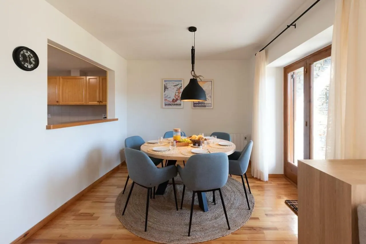 Tpa Casa En Pleta De Saga Con Piscina Para 6/8 Personas Ger Dom wakacyjny